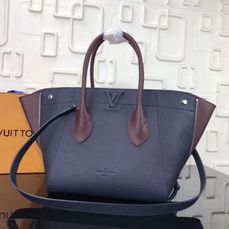 Navy Freedom Bag M54842