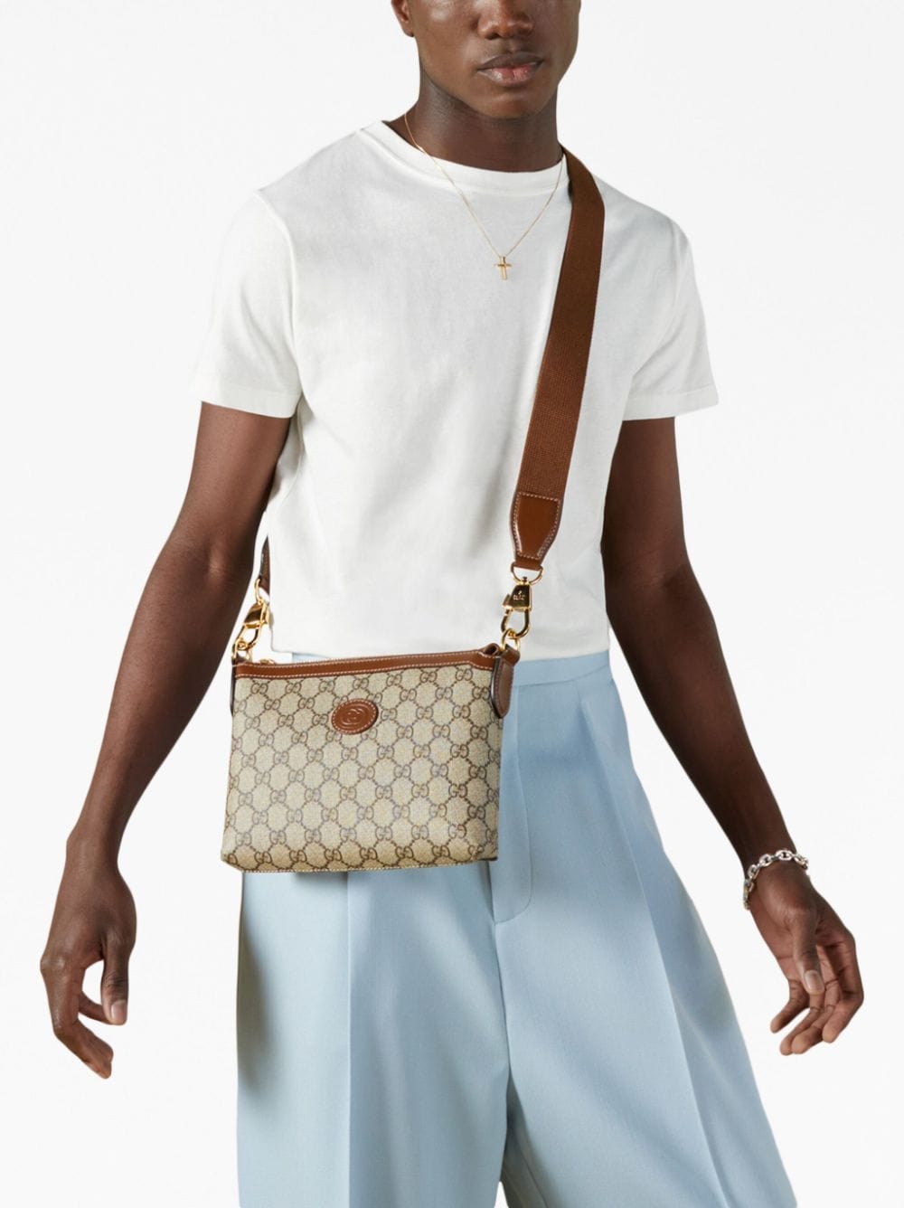 G*u*i gg-canvas messenger bag