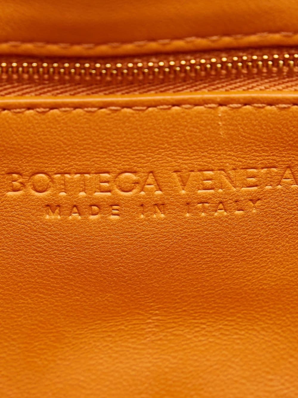 Bo*te*ga ve*ne*ta padded cassette shoulder bag