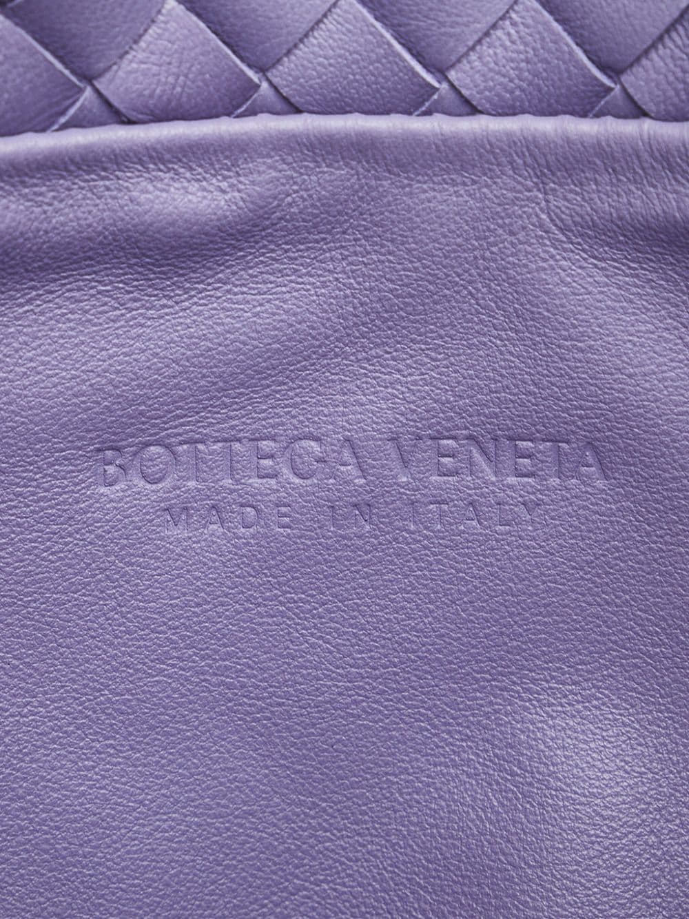 Bo*te*ga ve*ne*ta bulb intrecciato shoulder bag
