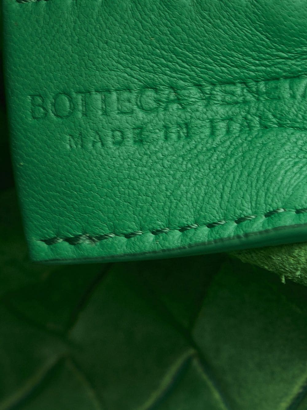 Bo*te*ga ve*ne*ta mini loop shoulder bag